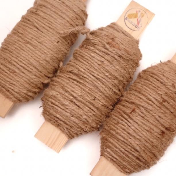 

Ie7> JUAL TALI GONI SEDANG 50 METER 8 PLY - TALI RAMI - JUTE ROPE Codee Uc3>