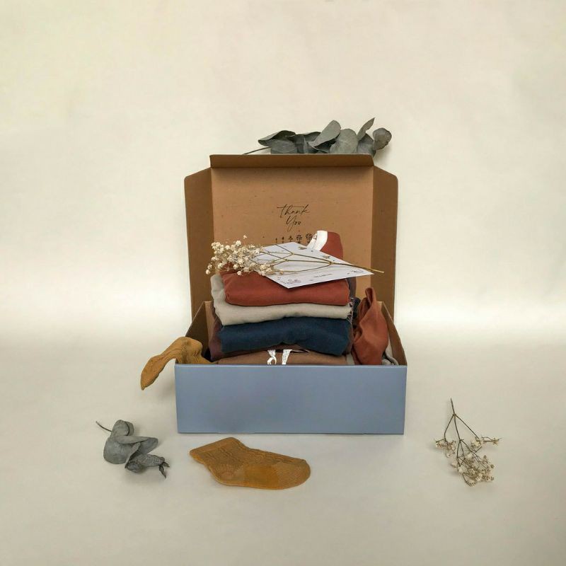 GIFT BOX  &amp; GIFT CARD (Special Occasion, Birthday, New Born, And Baby Shower)