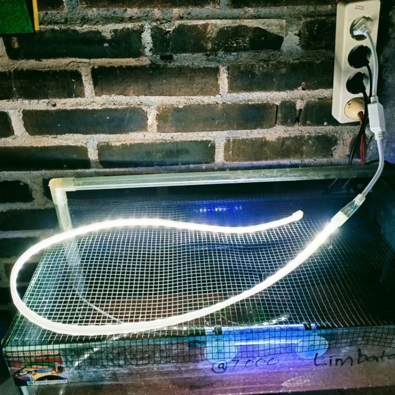 Lampu LED Strip/Aquarium/tinggal colok