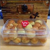 

NASTAR WISJMAN KASTENGEL PUTRI MANDI SAGU KERING CEMILAN CAMILAN OLEH OLEH HANDMADE HOMEMADE KUE