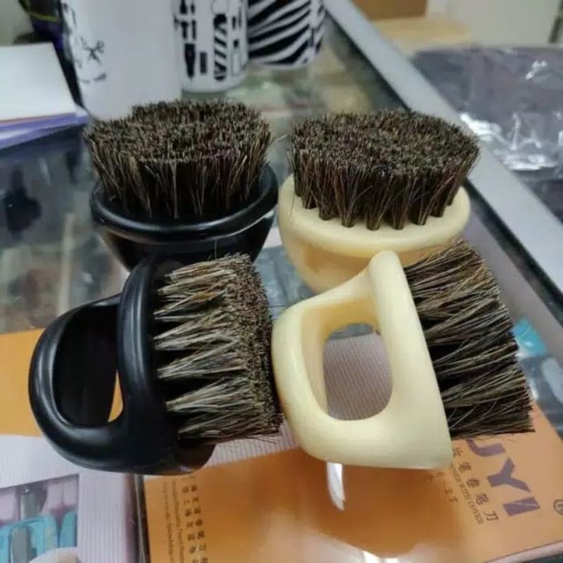 Fade Brush Barbershop / Sikat Salon Barber Fade