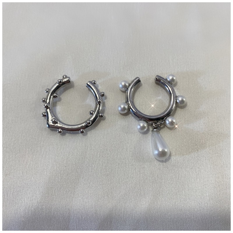 Anting Bentuk C Aksen Mutiara