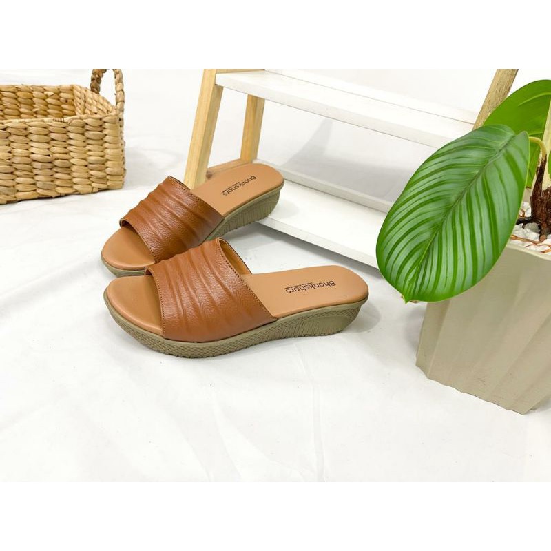 Sandal Wanita Kulit Garut Bhonkshors Kerut Wedges