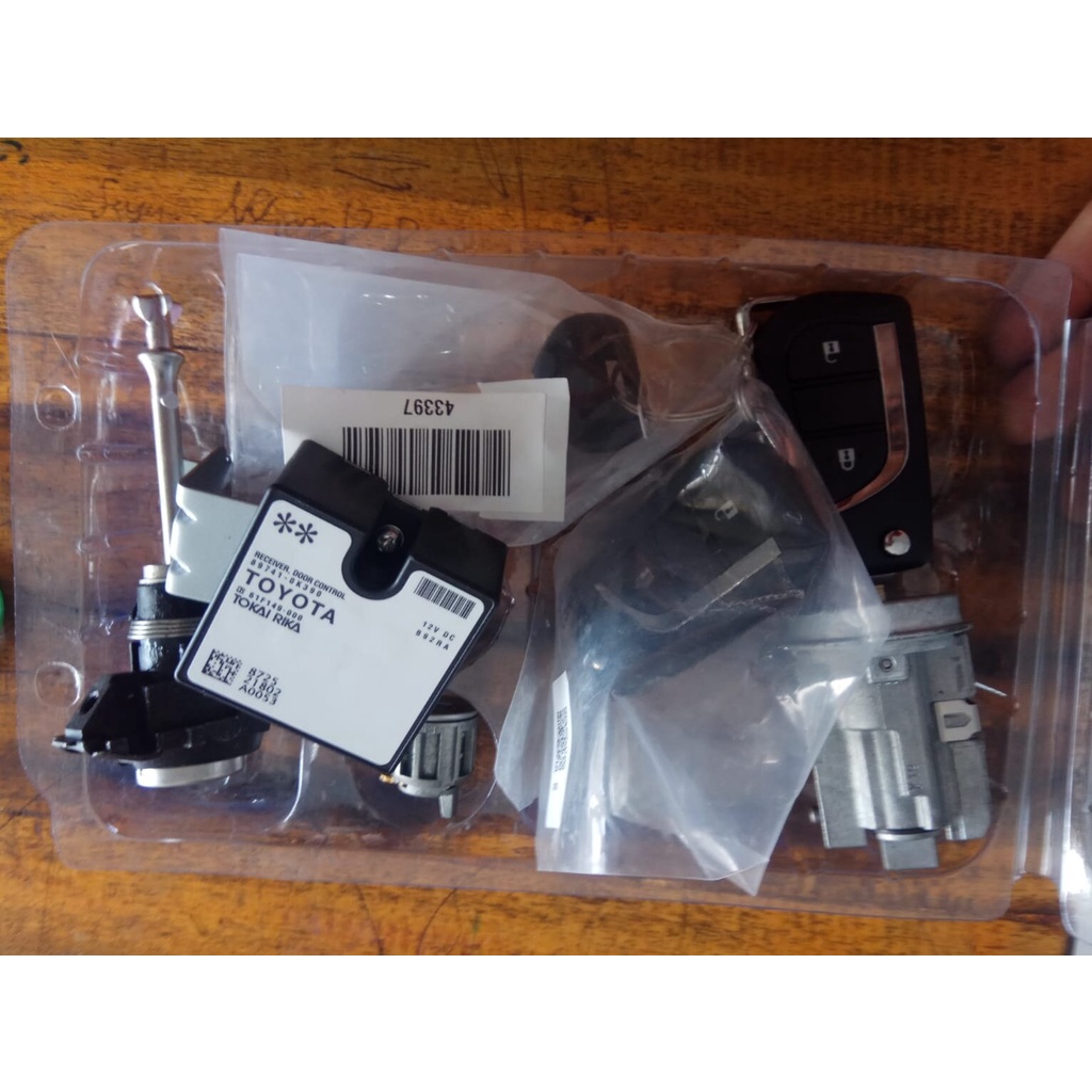 kunci remot kontak set toyota innova reborn tipe G