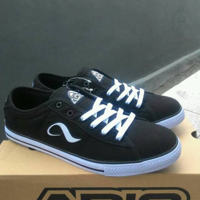 Sepatu ADIO VICEL ORIGINAL casual sekolah