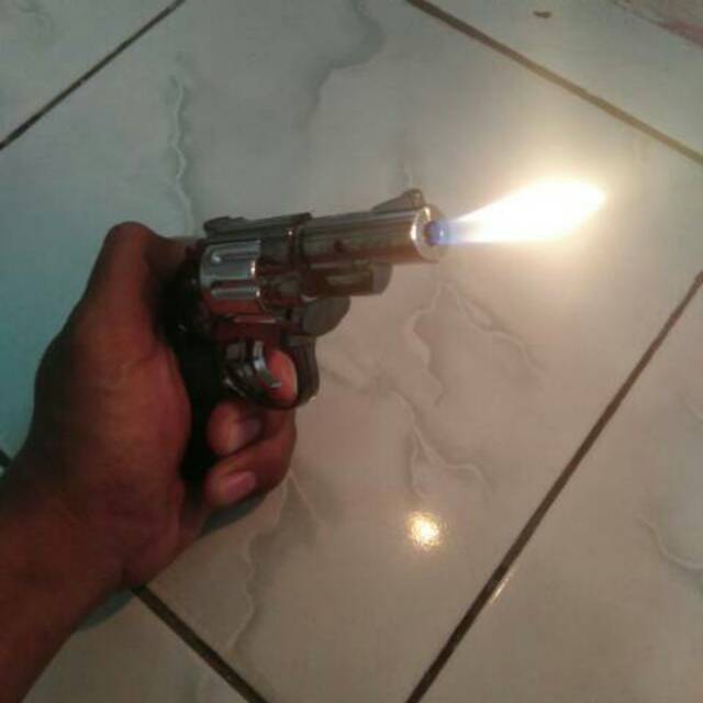 Korek Api Bara Setrum Model Pistol Revolver - Shocking Lighter - Korek Api Kejut 2278
