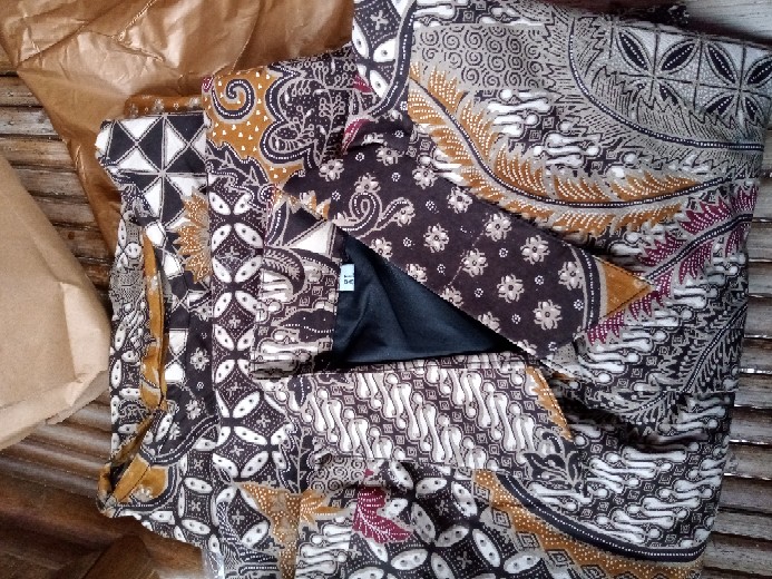 Couple Batik Terbaru