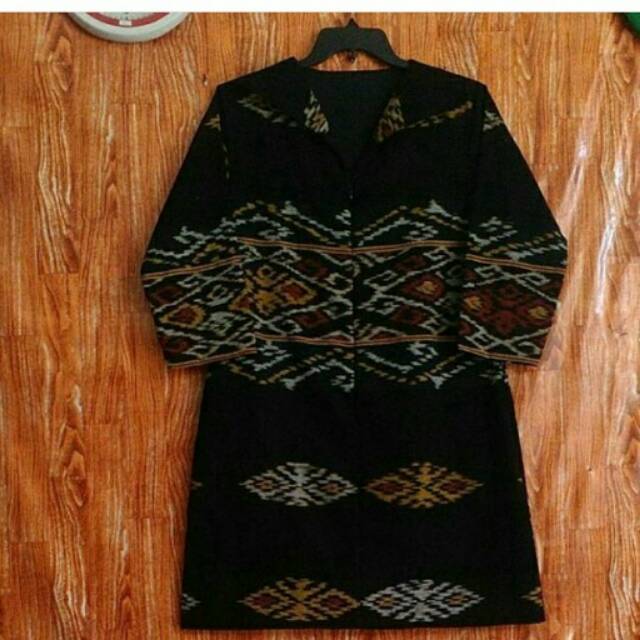 Dress tenun hitam elegan