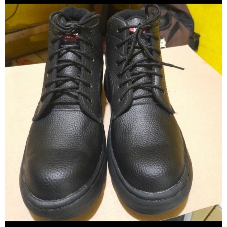 Sepatu Safety Boots Sepatu kerja