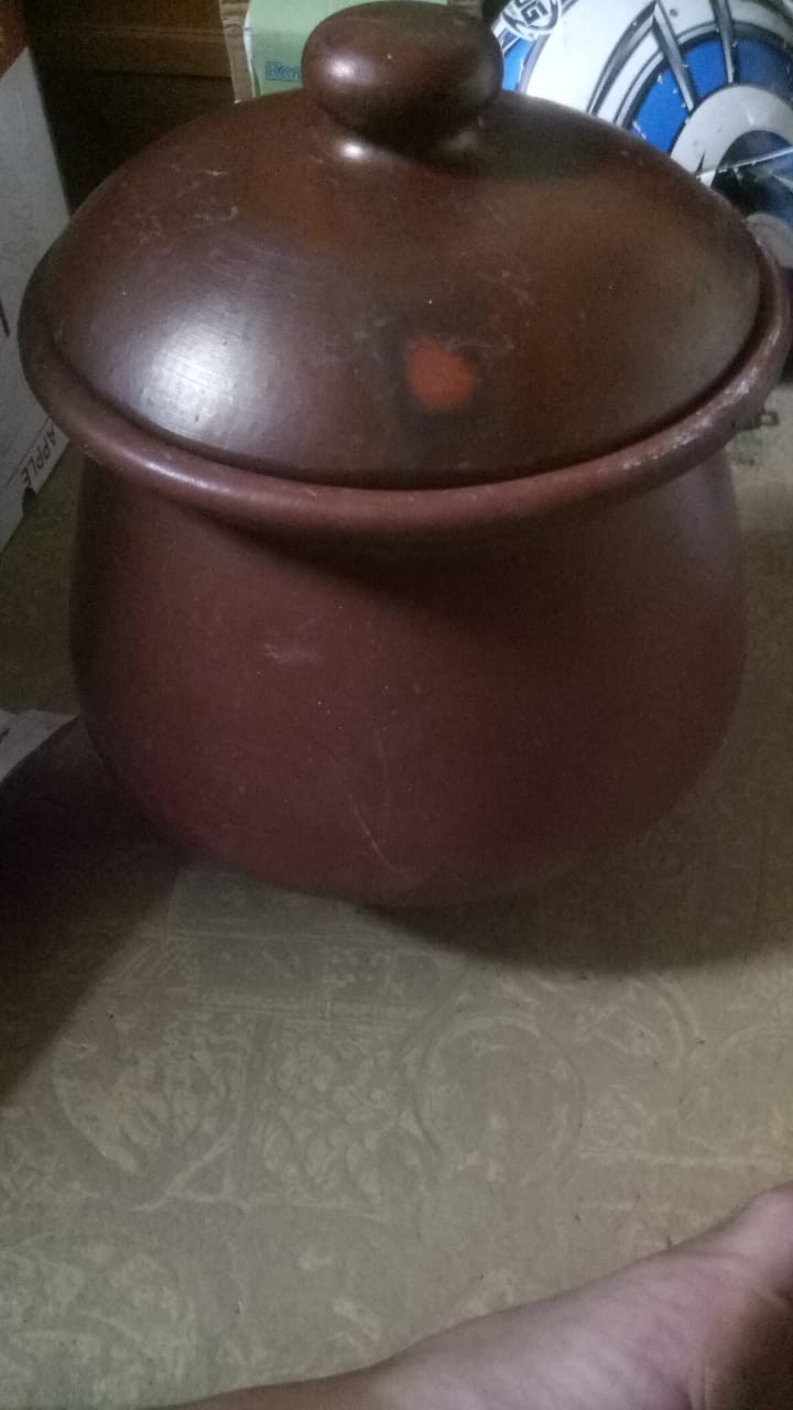 Kuali Tanah Liat Besar