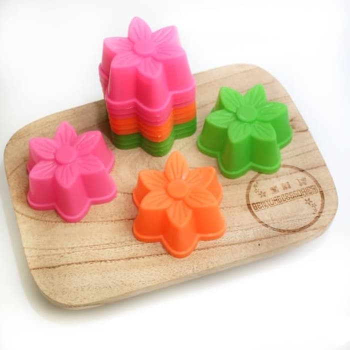 12Pcs Cetakan Kue Putu Ayu Tulip / Cetakan Coklat / Kue Kering / Cetakan Ager / Agar / Kue Bolu