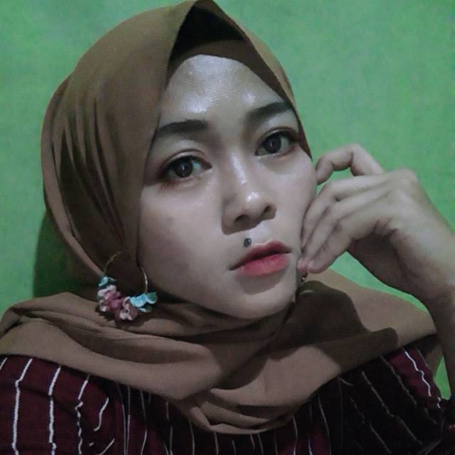 almahyraadyaputri