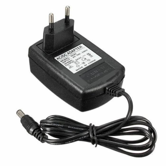 Adaptador De Fuente De Alimentación Conmutada UK 24V 0.75A 750mA 100-240V 5.5mm