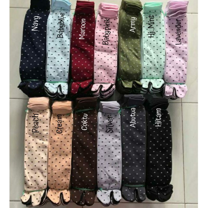 Kaoskaki POLKADOT motif jempol warna panjang muslimah nylon spandek
