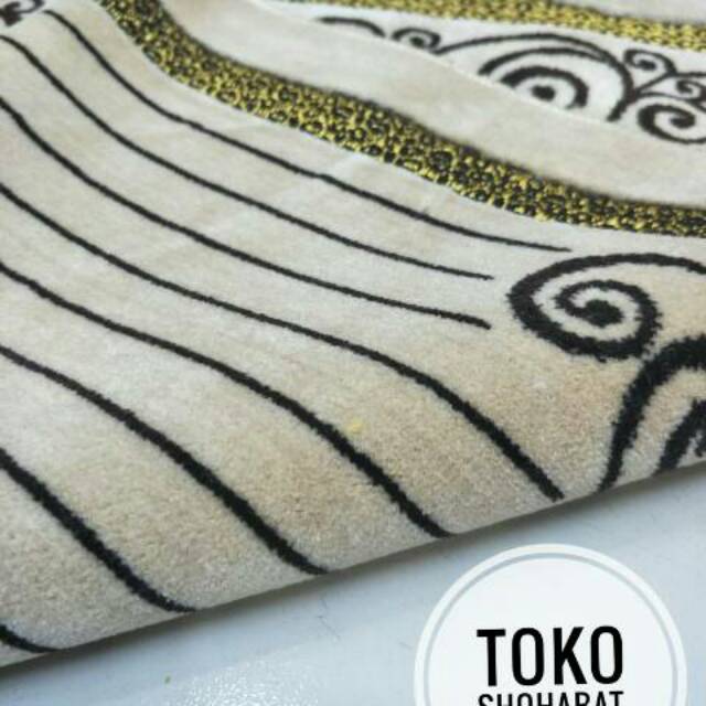 Sajadah hana genova turky