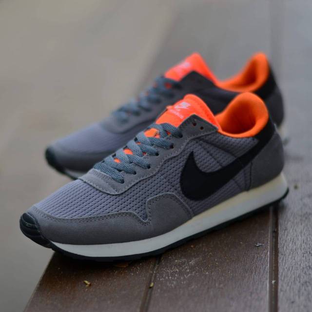 Larocking - Emperor Hitam Polos | Sepatu Sneakers Running Gym Shoes