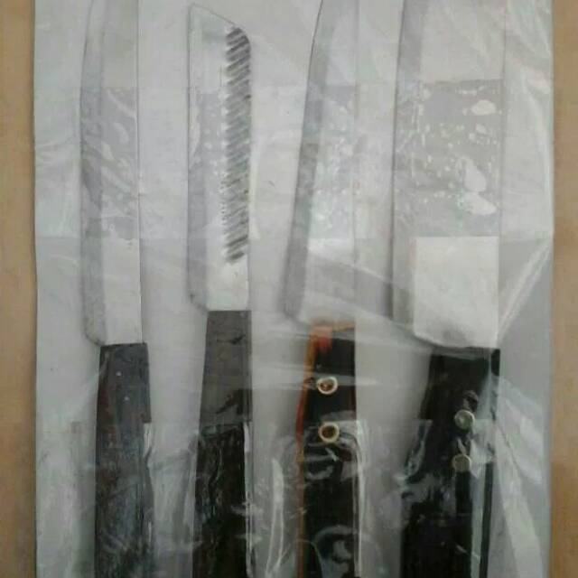 

Pisau murah isi 4