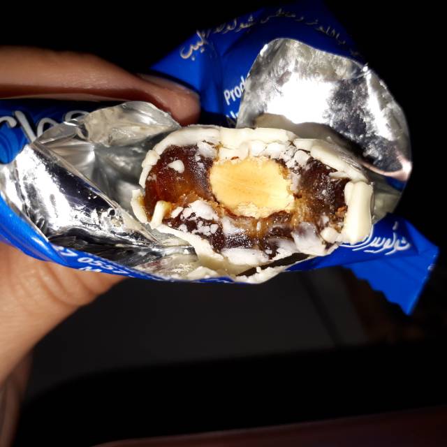 Coklat Kurma / Chocopearl Al ansar / Kurma Coklat Almond / Kurma lapis Coklat isi Almond