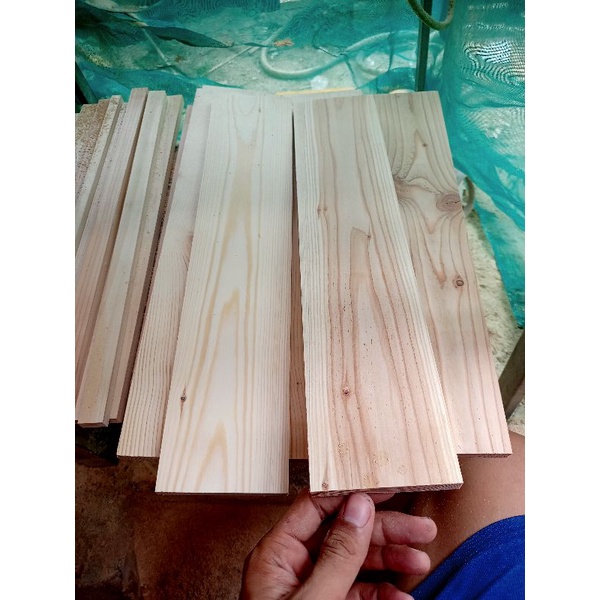 papan kayu jati Belanda  / pinus amplas halus
