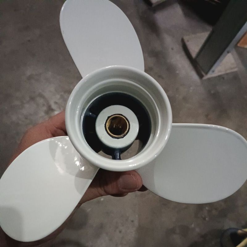 PROPELLER 8hp/9.8 MERCURY/TOHATSU
