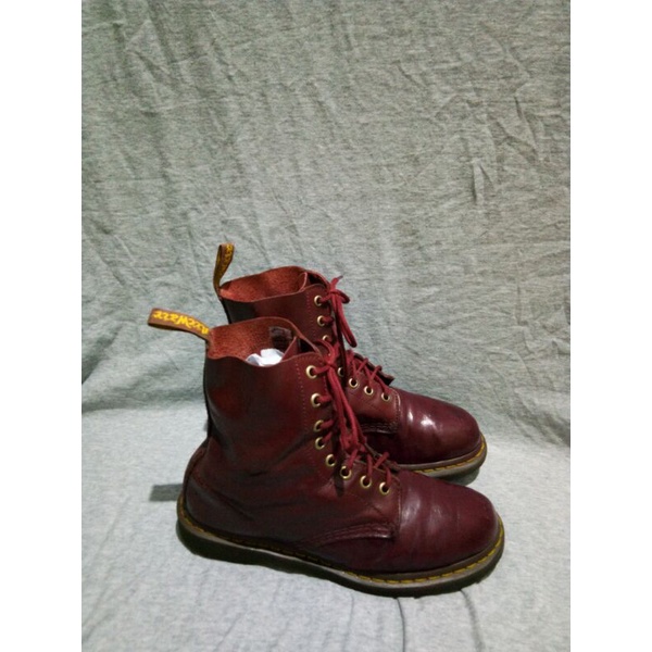 sepatu dr martens second original