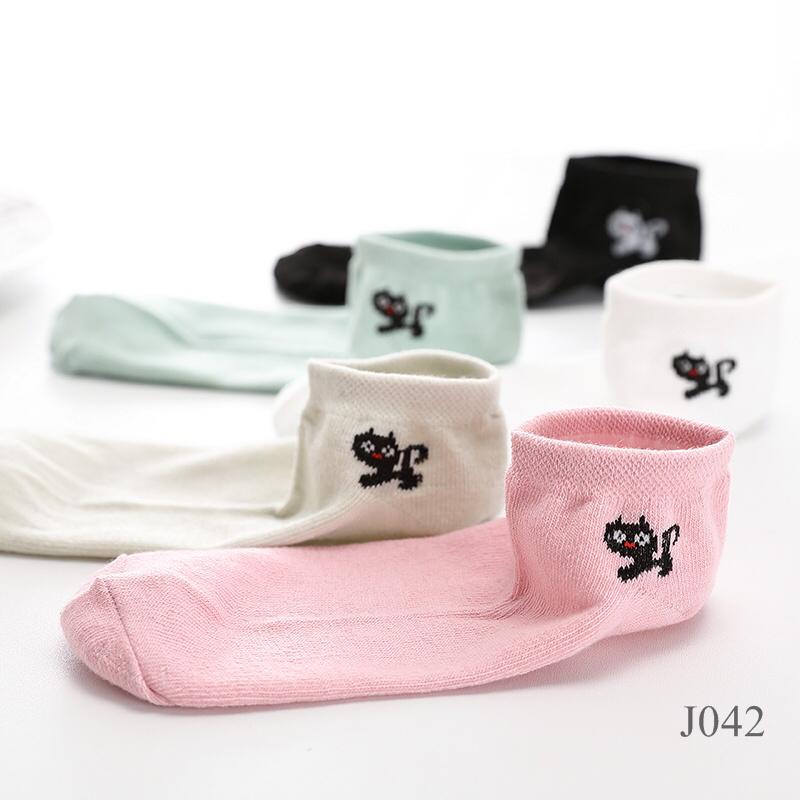 KAOS KAKI MOTIF  BLACK CAT J042