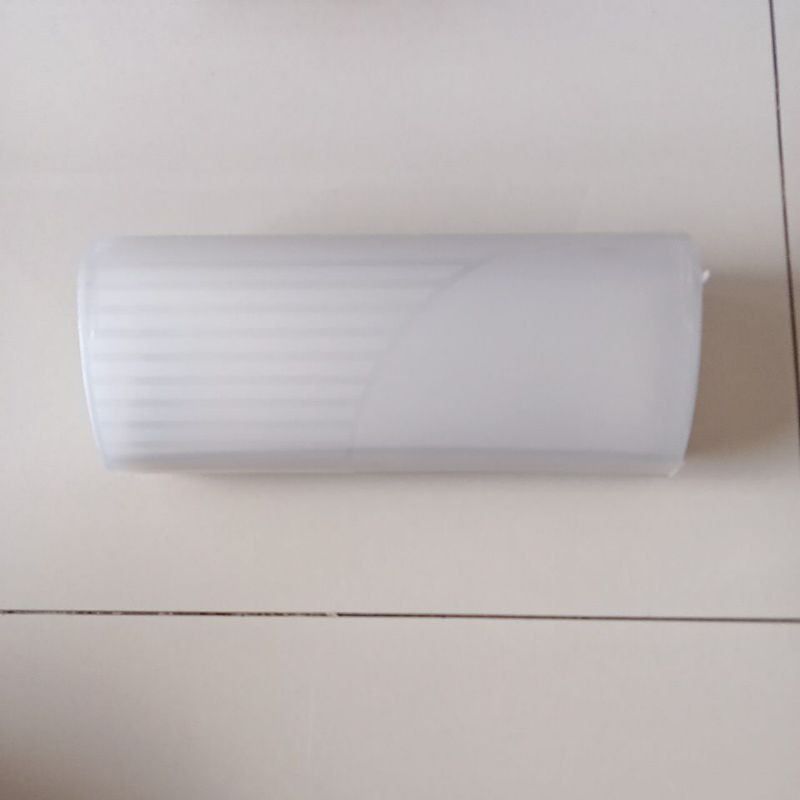 

case plastik transparan