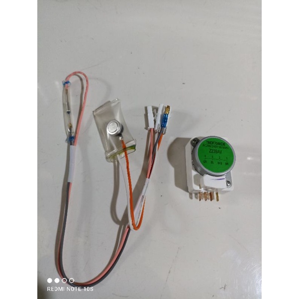 Timer 1-3 dan defros bimetal kulkas Toshiba 2 pintu