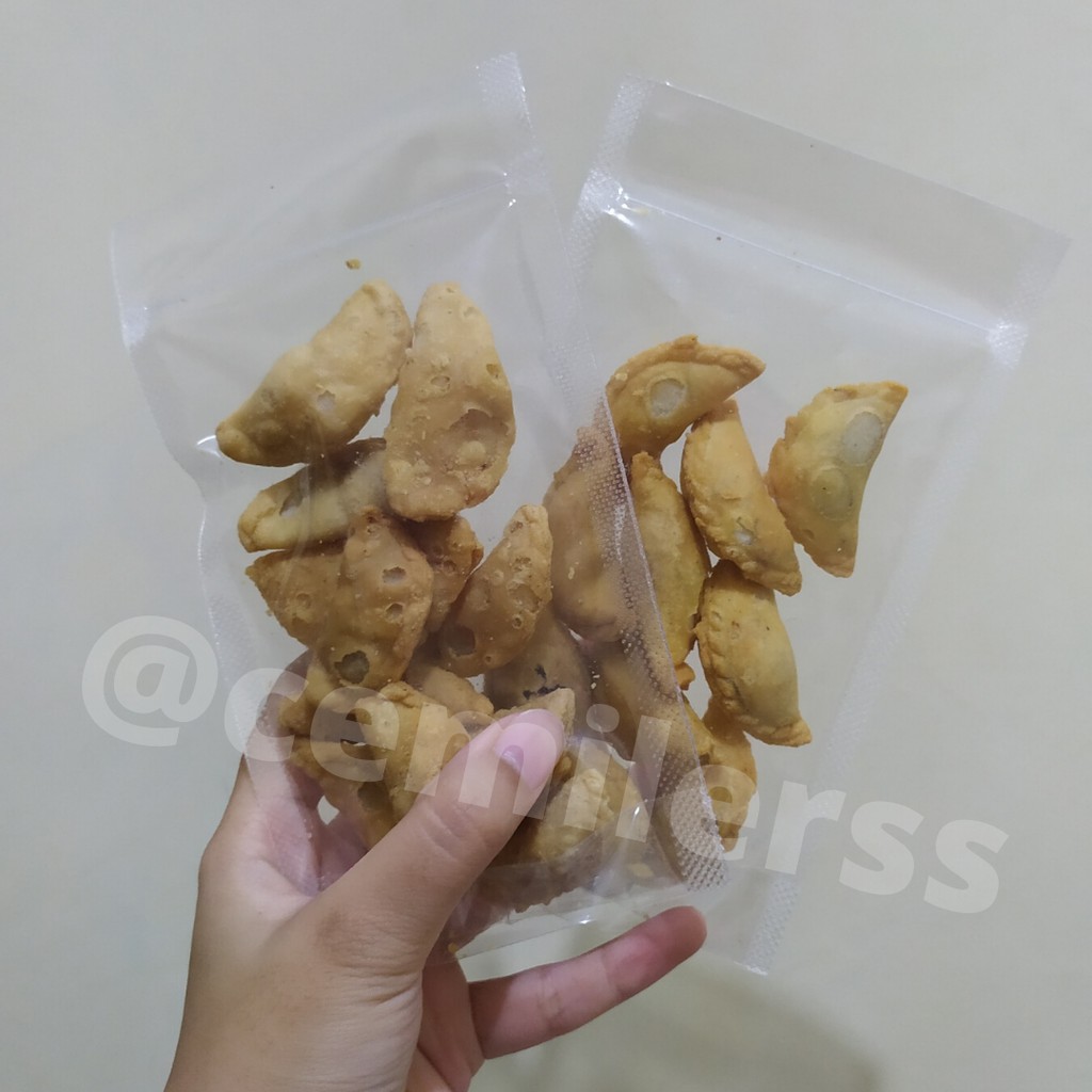 

Keripik Pastel Serundeng by Cemilerss