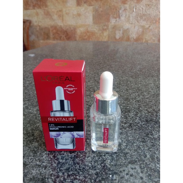 Loreal Paris Revitalift Hyaluronic Acid Serum 1,5%