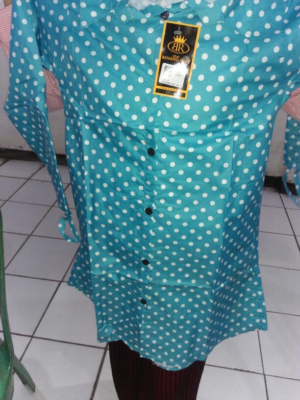 Benang Raja Atasan Wanita Tunik Motif Polkadot Ld 80cm