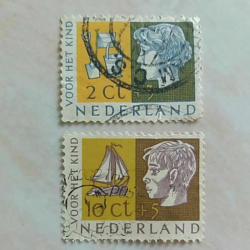 

(AB) Perangko Belanda Children Stamps 1953 Set 2pcs Used