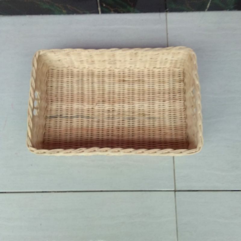 Keranjang rotan persegi kotak panjang nampan besar 38x25x8 cm