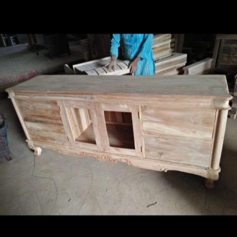 Meja TV panjang 2 meter kayu jati mentahan hias pajangan