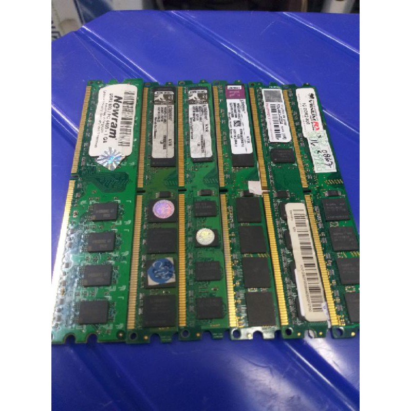Memory RAM DDR2 2 GB Untuk PC