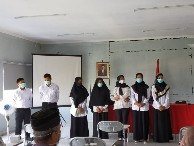 Blouse Batik Wanita Kantoran / Atasan Batik Wanita Terkini