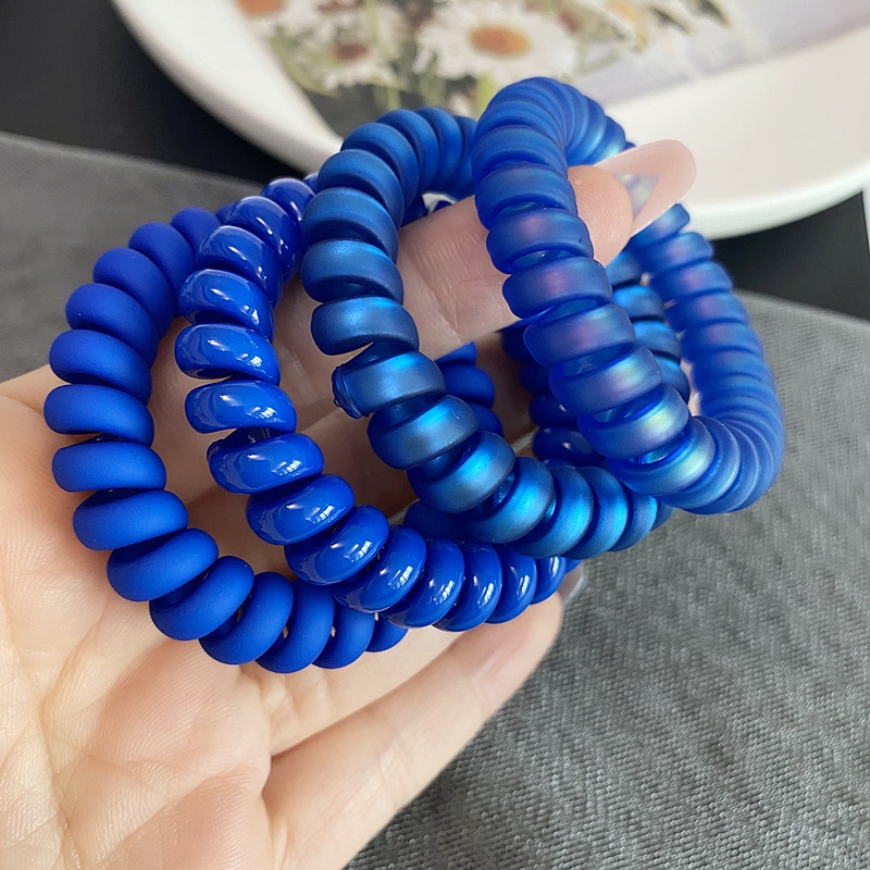 We Flower Ikat Rambut Elastis Model Kabel Telepon Spiral Warna Biru