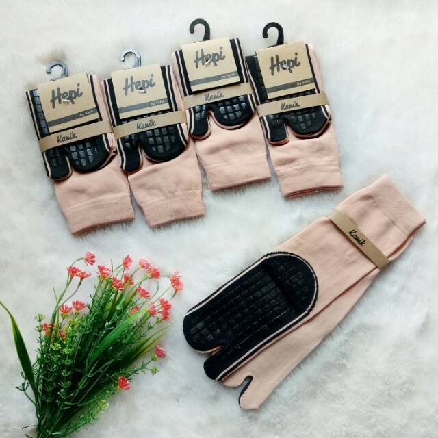 Kaos Kaki Kanik Antislip (jual lusinan/12pcs)