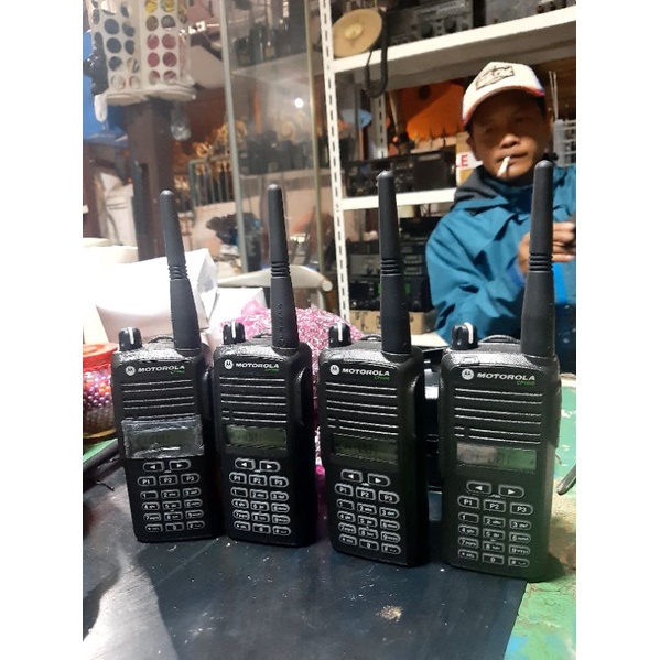 Ht Motorola Cp1660 Frekuensi Uhf Low Band 350mhz sd 390mhz Kondisi bekas Motorola CP 1660 Low Band