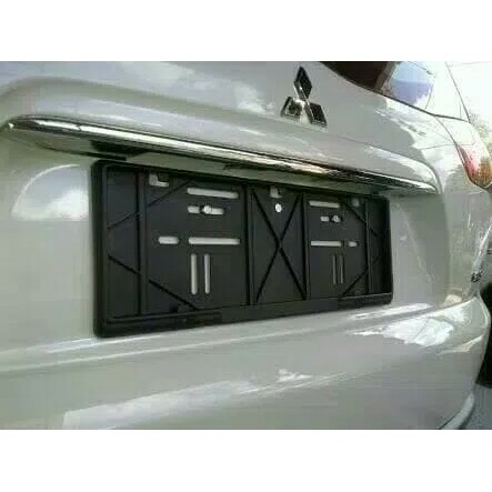 Dudukan Plat Nomor Astra Mobil Brio