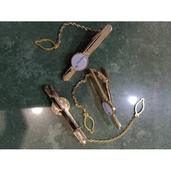 Model Unik Jepit Dasi Penjepit Dasi Jepitan Dasi Logo ANGKASA PURA II kuningan Kwalitas Bagus