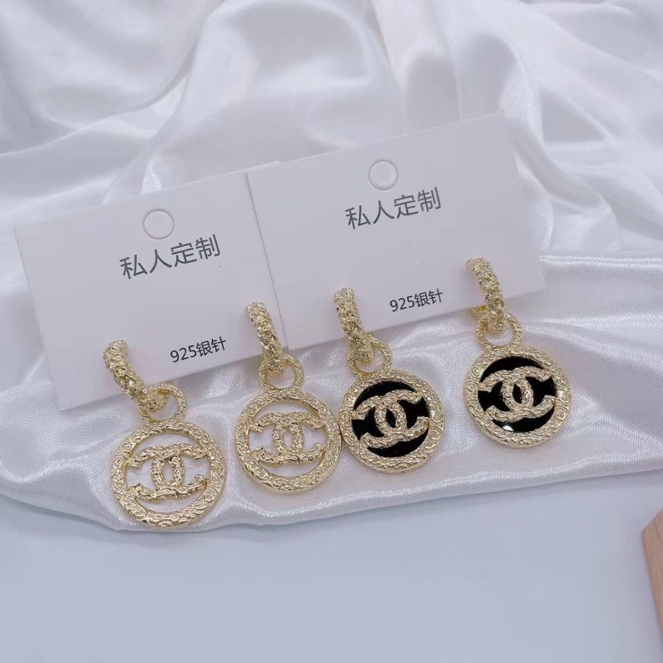 Anting 925 Silver Needle Gaya Retro