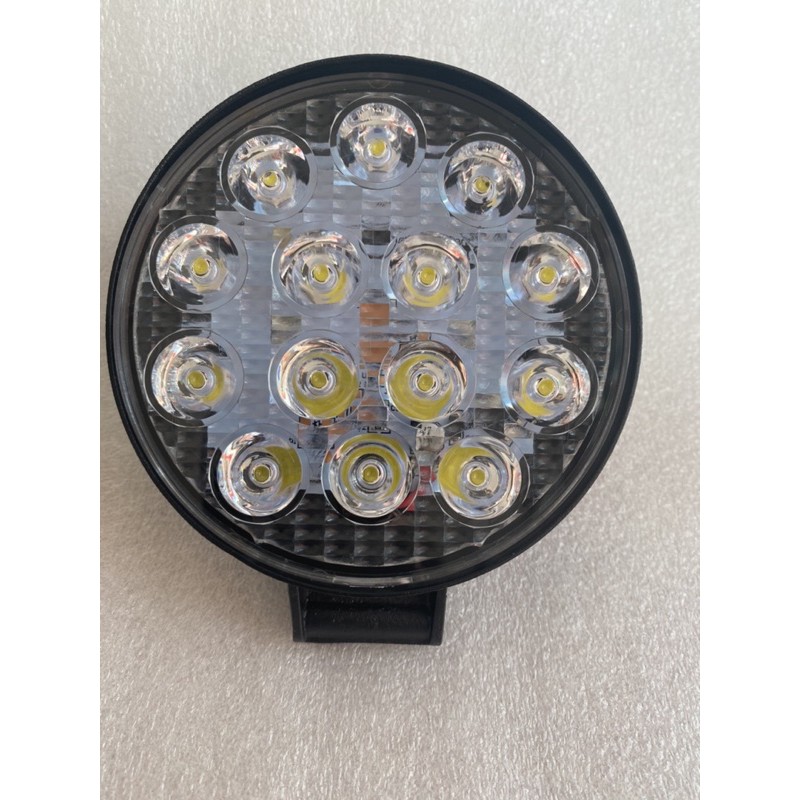 Lampu Tembak 48 watt 16 led 12-24 volt Model TIPIS