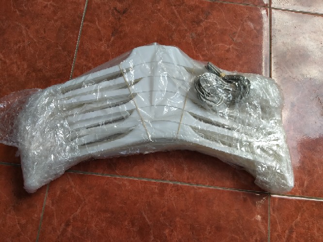 Hanger Baju Dewasa Model Tp Warna Putih Isi 12 Biji [gantungan Baju Tp Putih Dewasa]