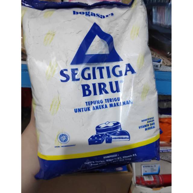 

Tepung Terigu Bogasari Segitiga Biru 1KG