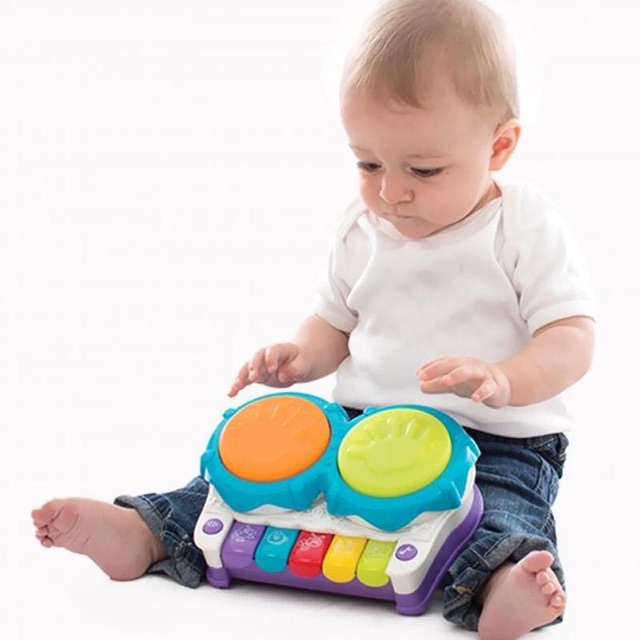 Playgro - 2 in 1 Light Up Music Maker