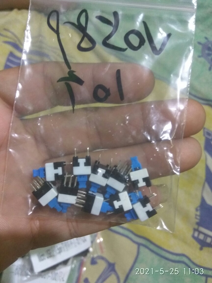 10pcs 7mm*7mm Tactile Button Switch Dip 3pin Self-locking Tombol Kotak Melalui Lubang