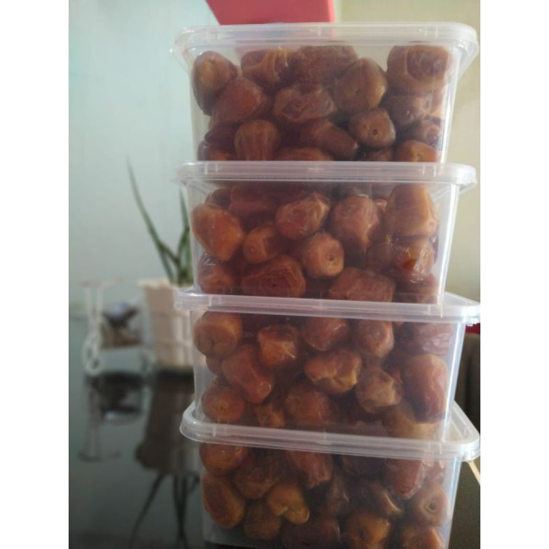 

Kurma Sukari Al Qosim 1kg