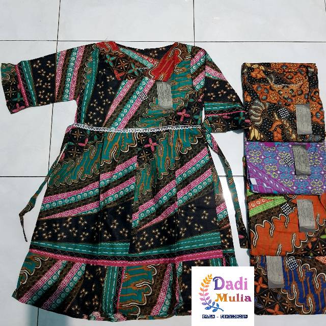 Gamis anak usia 2 tahun