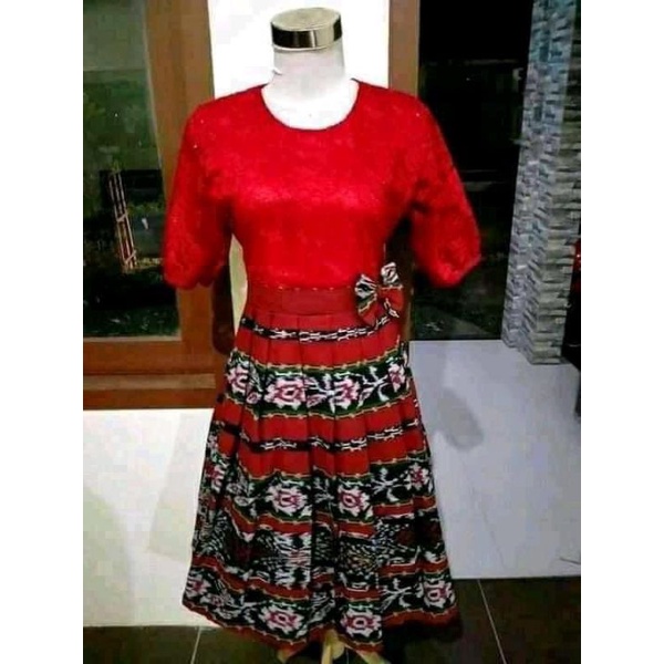 gaun natal etnik kombi brokat cornelly